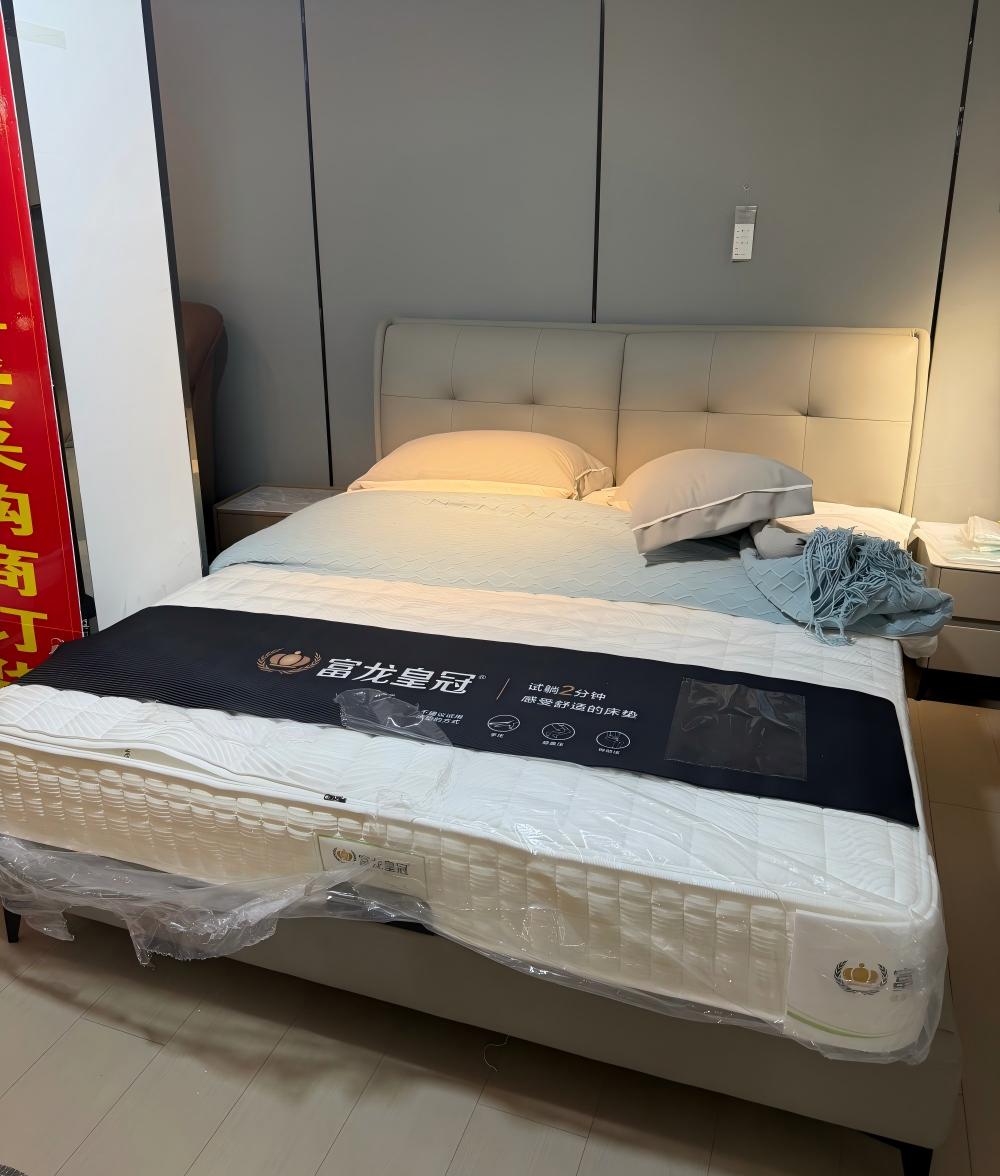 超窄床边，更适合小户型、颜色款式不易过时.jpg